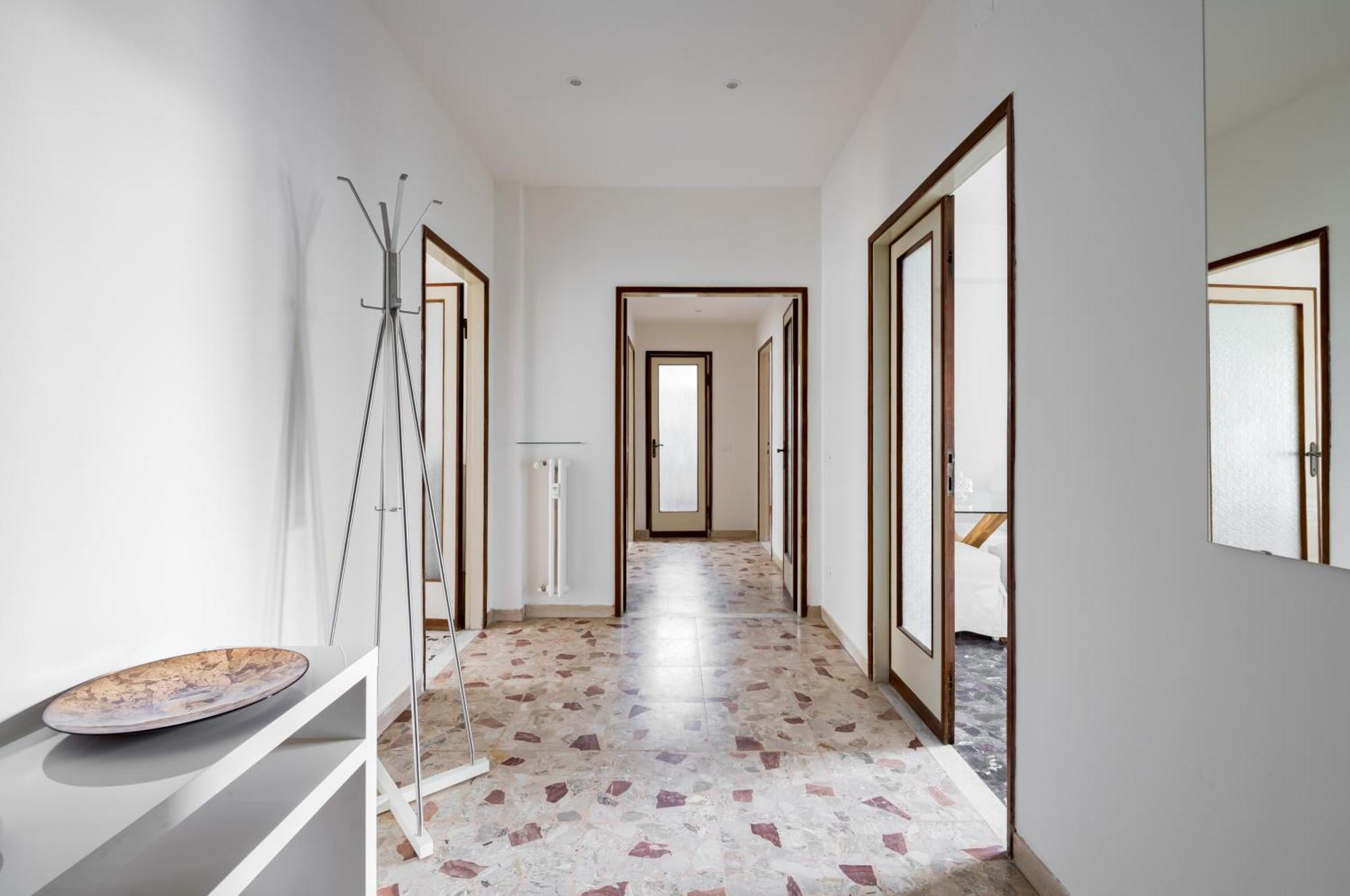 San Jacopino Roomy Flat With Balconies Florencia
